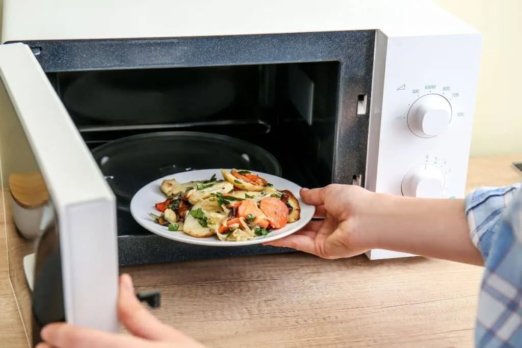 Hur du placerar mikrovågsugnen säkert och smart