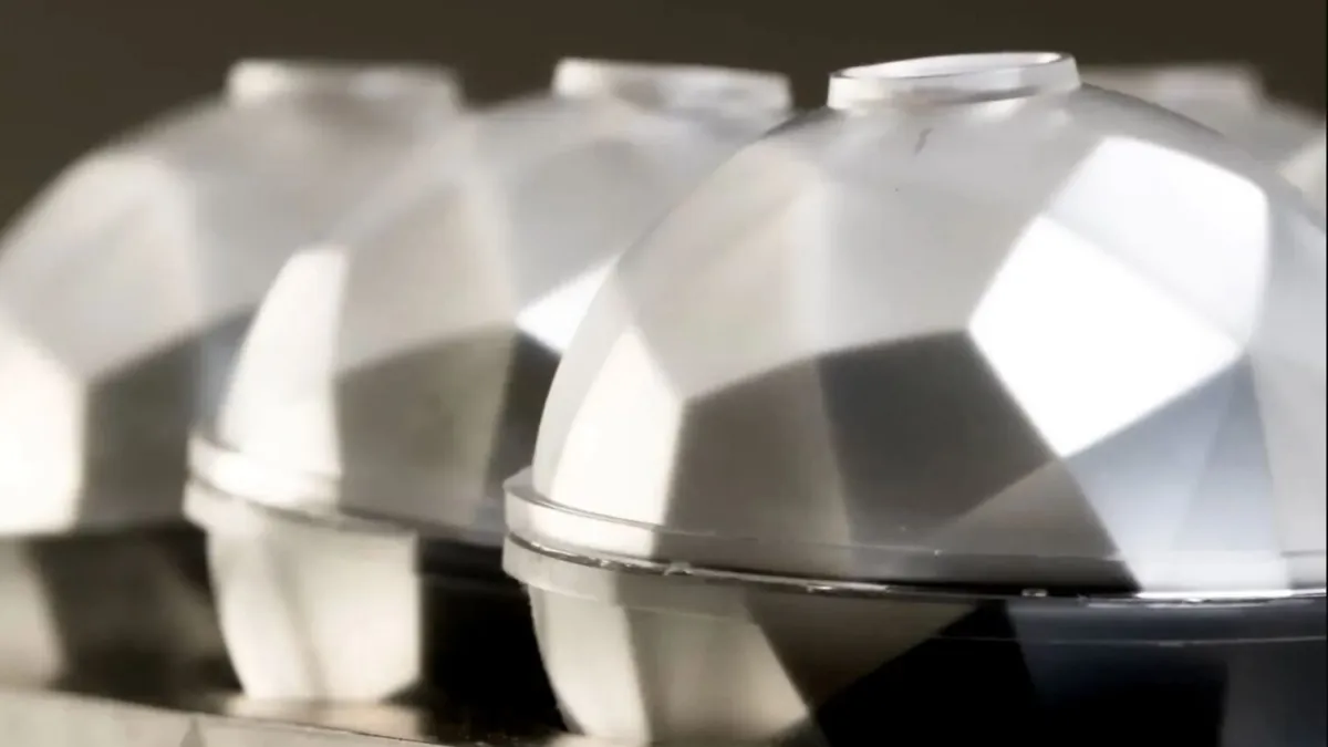 Solpaneler i ny skepnad — framtiden är sfärisk med Sphelar®