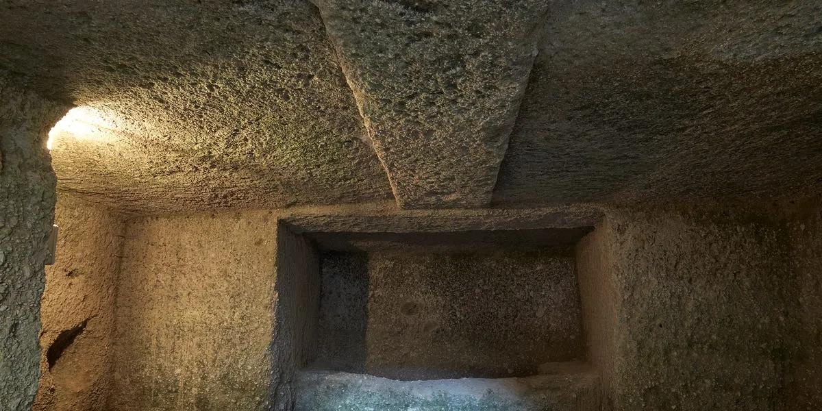 En fascinerande upptäckt: en etruskisk grav i Italien